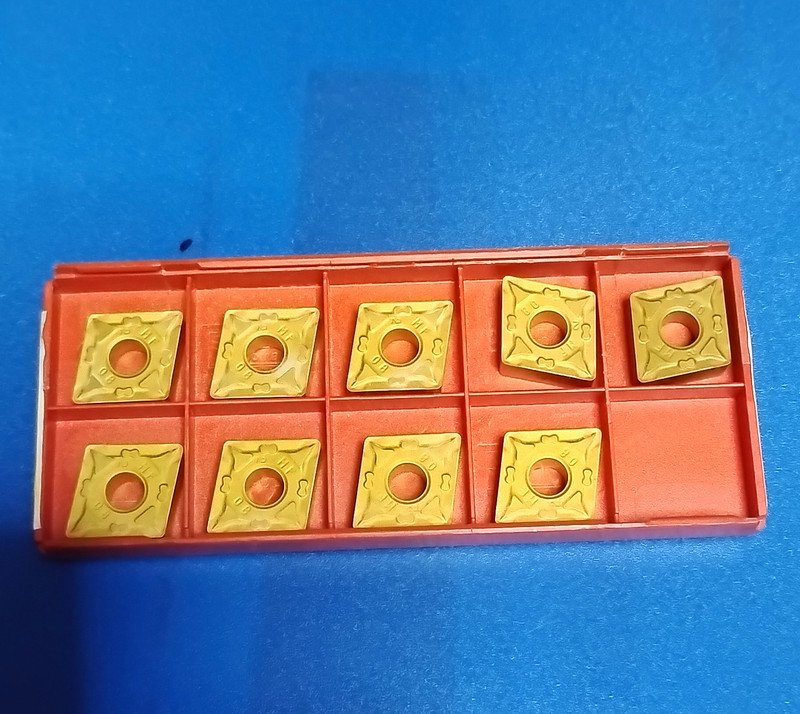 Sandvik Coromant Carbide Turning Insert CNMG 12 04 08-MF CNMG 432-MF