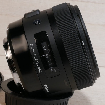 Sigma 30mm f/1.4 DC HSM ART Lens for Canon EOS EF-S DSLR Camera *GOOD/TESTED*
