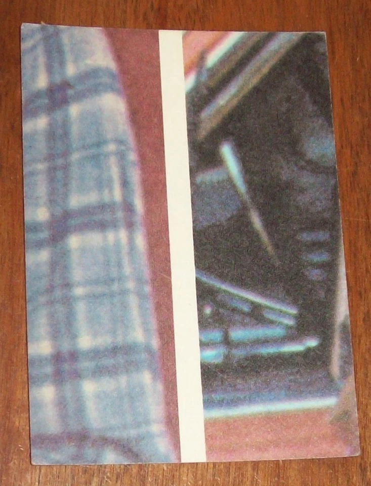 1980 Topps The Dukes of Hazzard Bo, Luke, & Daisy Blue Border Card-26 - Image 2 of 2