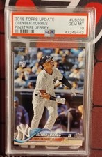 2018 Topps Update Series - Gleyber Torres #US200 Batting, Pinstriped Jersey (RC)
