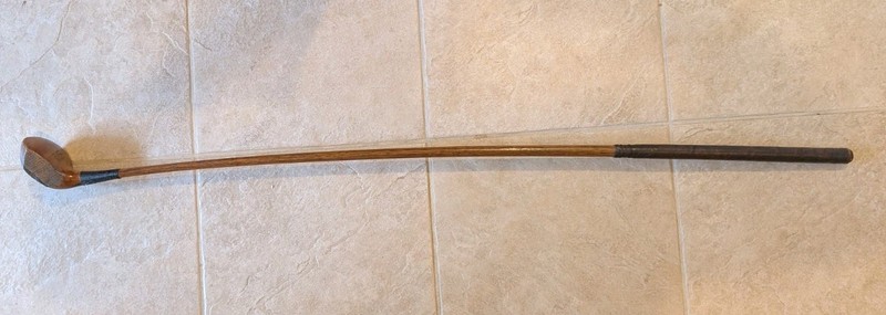 Antique Spalding Hickory Wood Shaft Golf Driver Leather Grips 