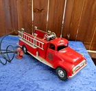 VINTAGE TONKA NO. 5 SUBURBAN PUMPER FIRE TRUCK. NICE!