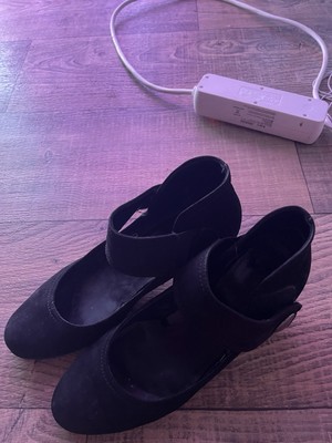 Gabor Shoes Women Size 38 EU black delicate