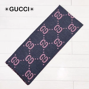 Foulard Gucci GG logo gris foncé rose laine soie oversize 13,8 x 74,8 pouces