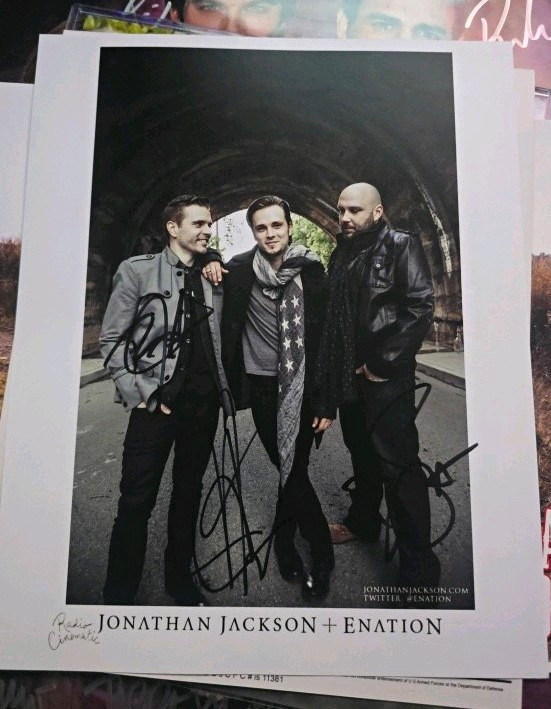 Jonathan Jackson & Enation Signed Original Photo 11x14 Not Authenticated