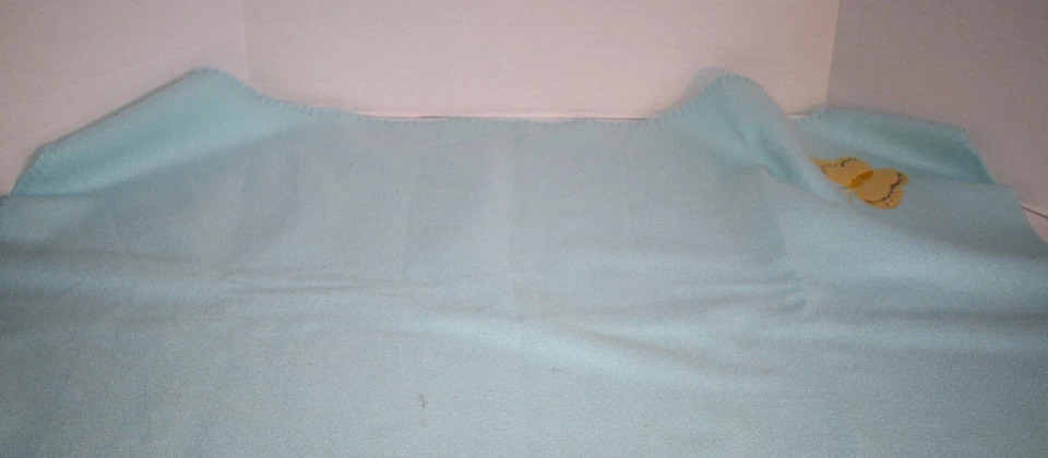 Manta de bebé azul aguamarina suave verde polar amarillo mariposa borde cosido Lovey Foto 4 de 4