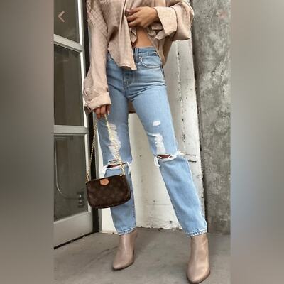 Levi's Luxor Found Out Wedgie distressed ripped jeans NWT size 26
