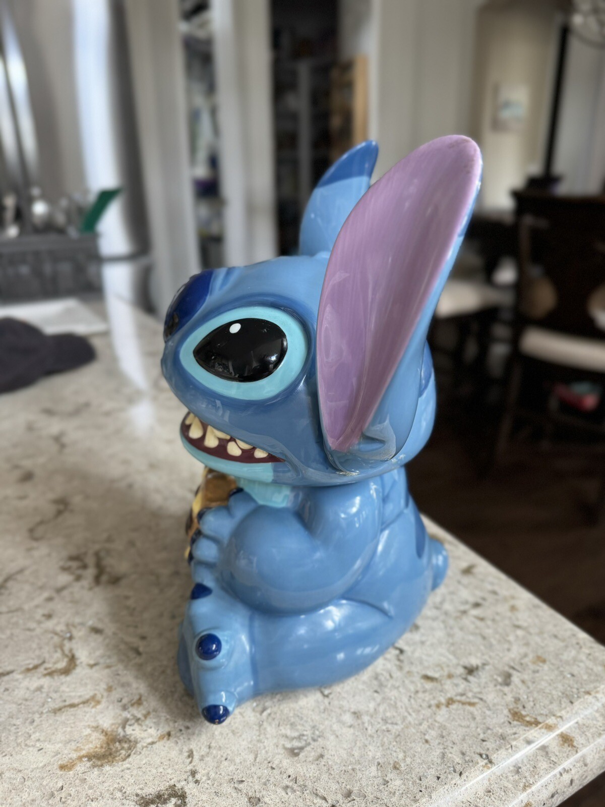 Picture 2 of 10