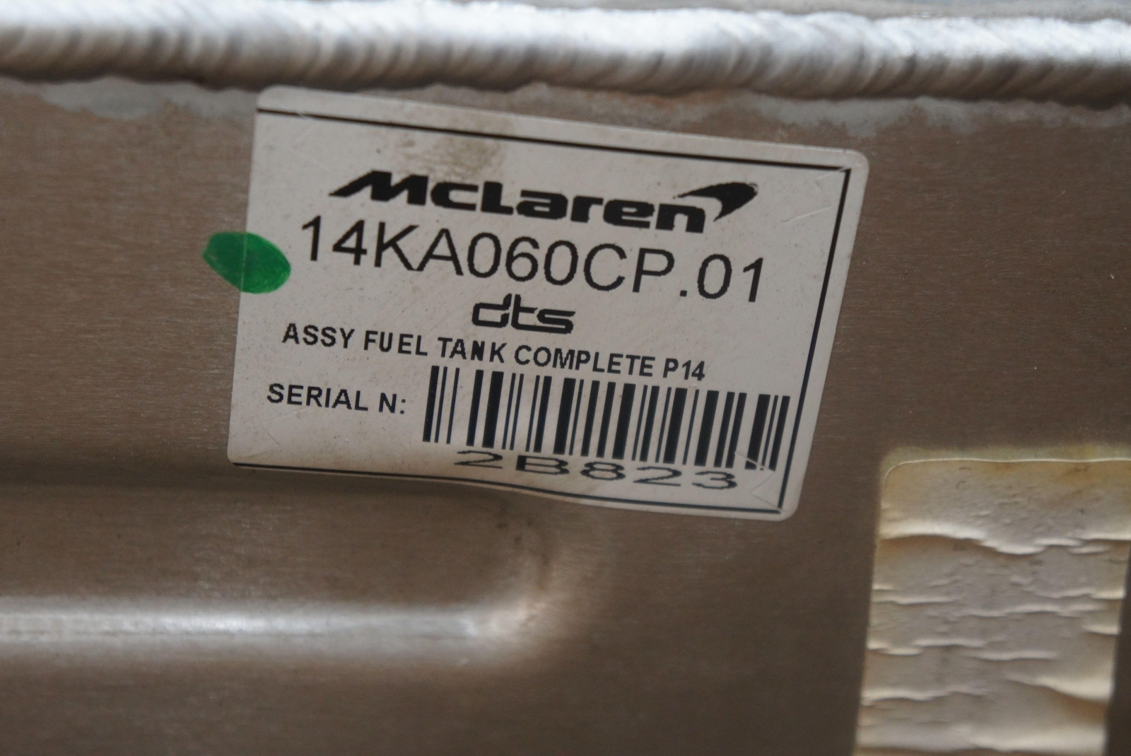 Gasoline Fuel Tank Vapor Charcoal Canister Assembly 14KA060CP McLaren 720S 2020