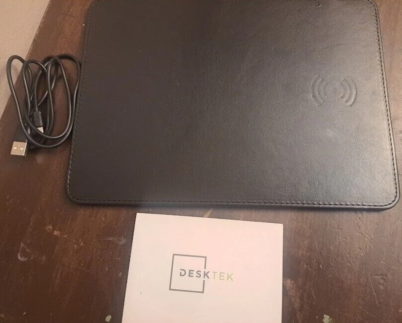 DeskTek Wireless Charging Mouse Pad Cell Phone Charger TEK8047  - Image 3 of 3