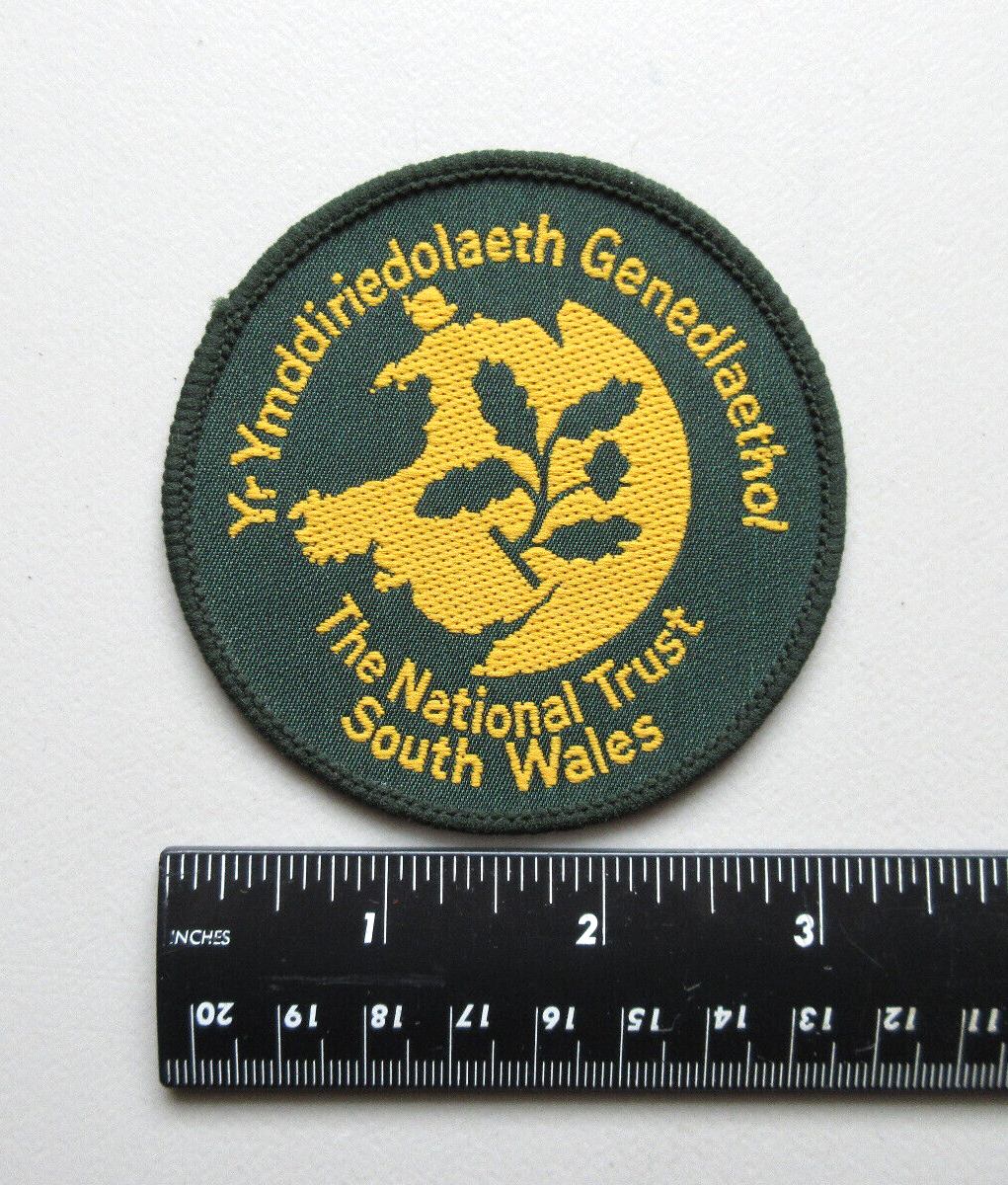 THE NATIONAL TRUST SOUTH WALES SOUVENIR & TRAVEL COLLECTIBLE PATCH
