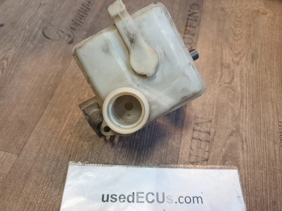 Volvo S60, S80, V70, 2000-07, резервуар главного тормозного цилиндра, бак, 9173052, 03 - Изображение 2 из 4