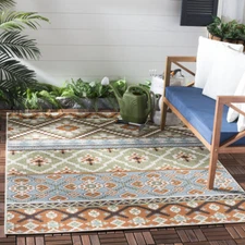 SAFAVIEH Outdoor VER097-0745 Veranda Green / Terracotta Rug