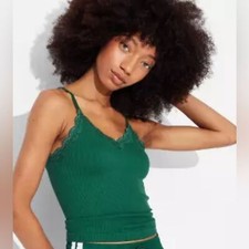 NWT Wild Fable Seamless Ribbed Cami Tank w Lace Trim in Green Game Day