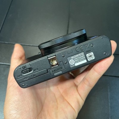 Sony Cyber-Shot DSC-RX100i m1 Digital Camera 20.2MP 3.6x Optical