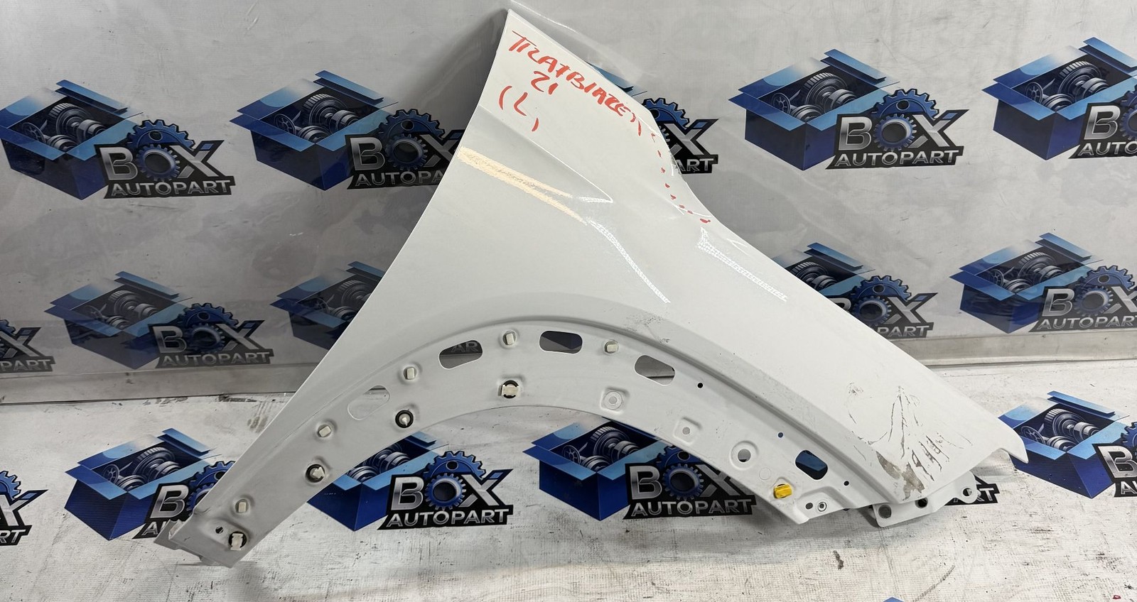 2021-2025 CHEVROLET TRAILBLAZER Fender Right Passenger Side - WHITE_WA8624 OEM