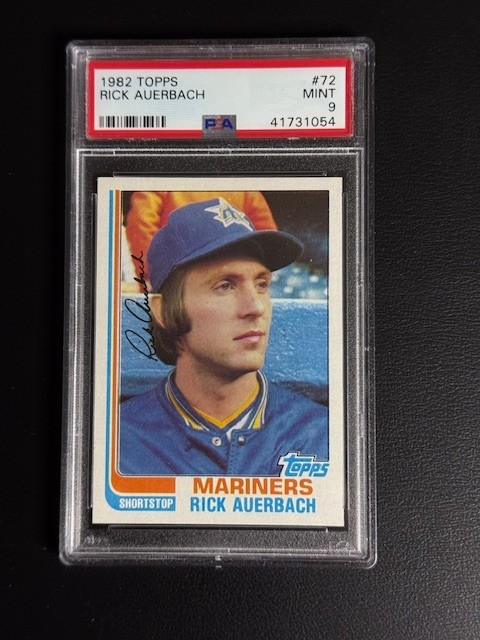 1982 Topps Baseball #72 Rick Auerbach PSA 9 MINT