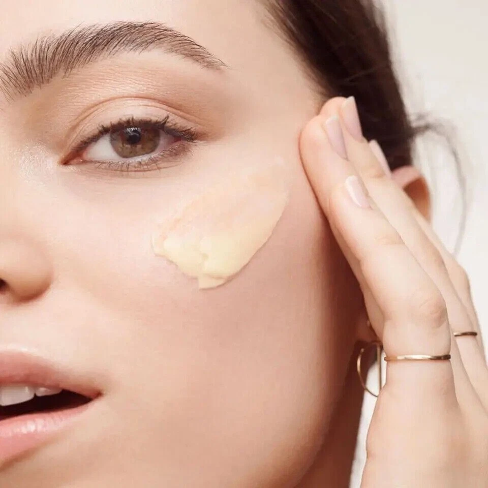 Bobbi Brown Vitamin Enriched Face Base Moisturizer & Primer 50 ml/1.7 oz - NEW - Image 4 of 4