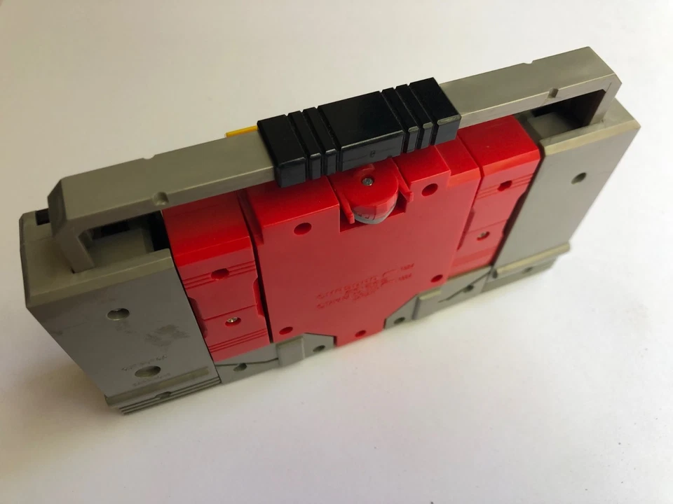 Blaster 100% Complete 1985 Vintage G1 Transformers Boombox Action Figure - Image 3 of 4