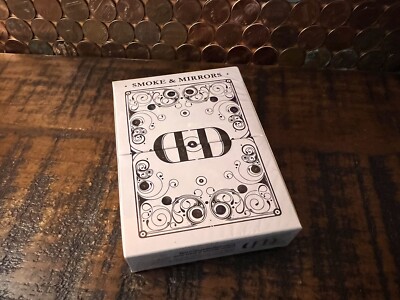 Smoke & Mirrors V8, White (Deluxe) Edition Playing Cards Dan