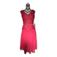 dress adrianna papell  Chiffon and Lace  Size 8 Color Coral