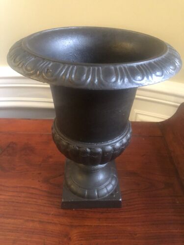 Heavy Cast Iron Garden Urn Planter 12” tall Indoor Outdoor Vintage Black Classic - Picture 1 of 6