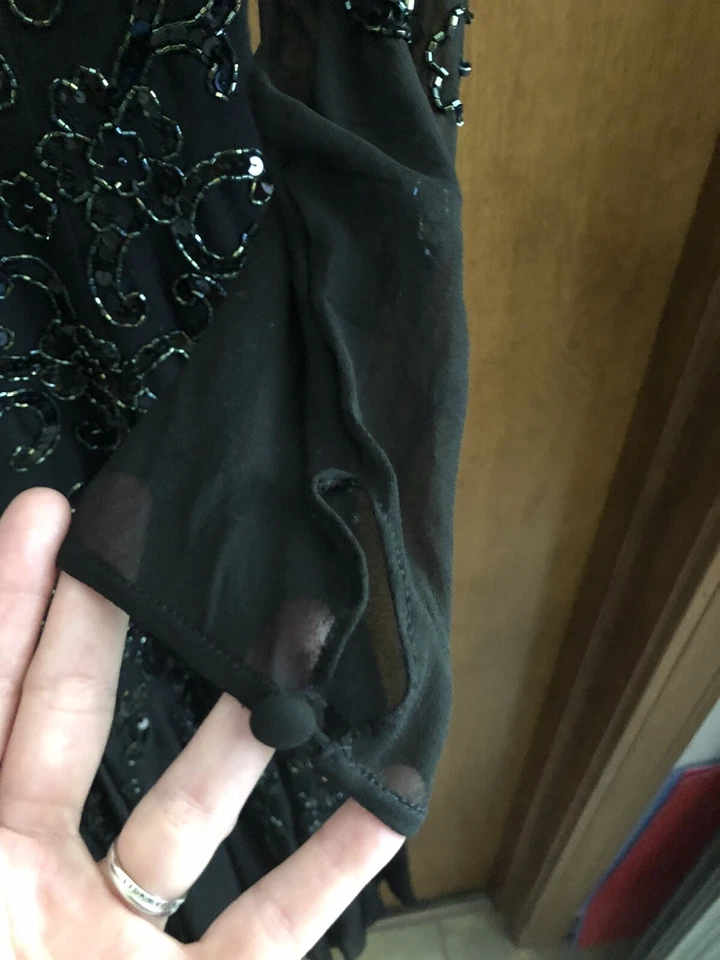 Vestido Vintage Carmen Marc Valvo Lentejuelas Negro Talla Pequeña Con Mangas Transparentes Foto 3 de 4