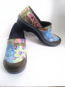 dansko rain clogs