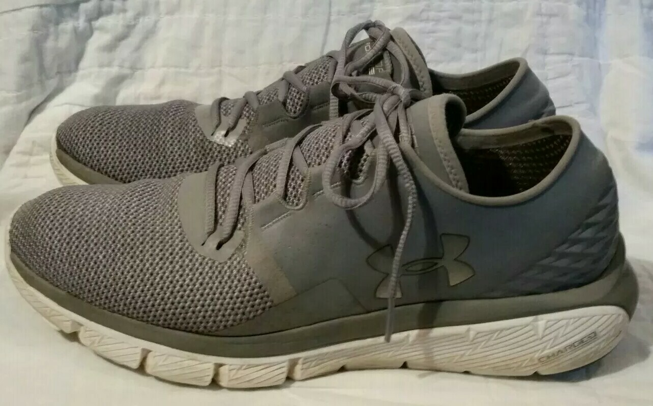 under armour charged run strong