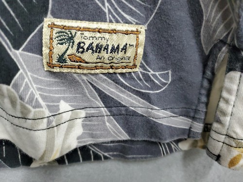 Tommy Bahama Shirt Mens Medium Black Floral Polo Short Sleeve Hawaiian 3 Button - Picture 5 of 12