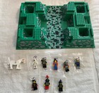 LEGO - 6091 Castle Baseplate and Mini-FIguress — photo 1