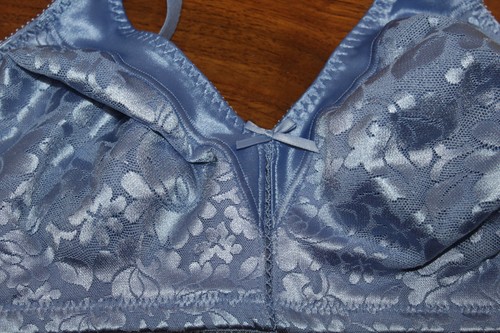 BALI SATIN TRACINGS MINIMIZER BRA WIRELESS UNPADDED FLORAL WISTERIA BLUE SIZ 38C - Picture 3 of 5