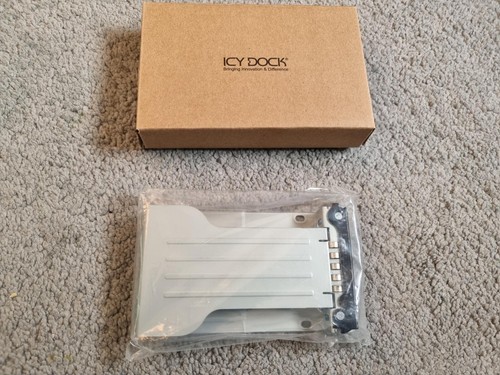 New ICY Dock MB991TRAY-B - Picture 3 of 3