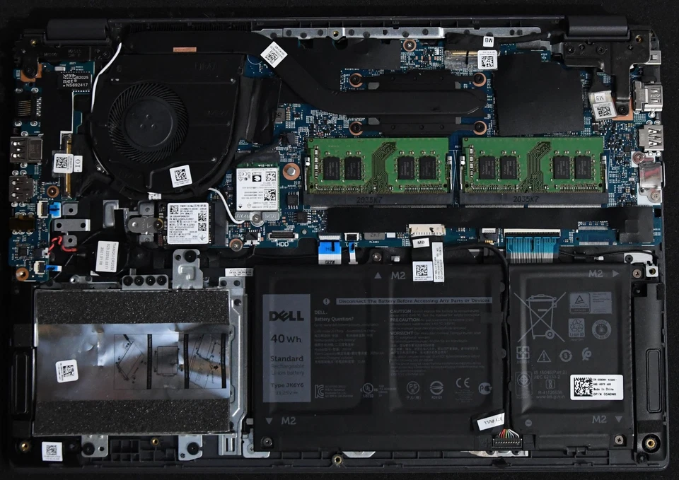 Dell Latitude 3410 · i5-10210U · 16GB · 256GB, photo 2 of 5