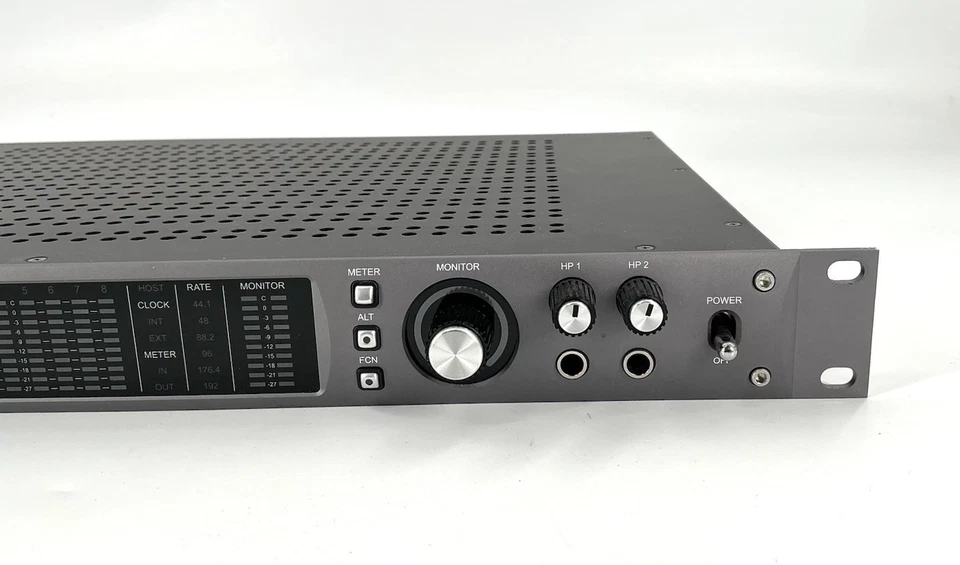 Universal Audio Apollo X8p interfaccia audio Thunderbolt 3 - Immagine 4 di 4