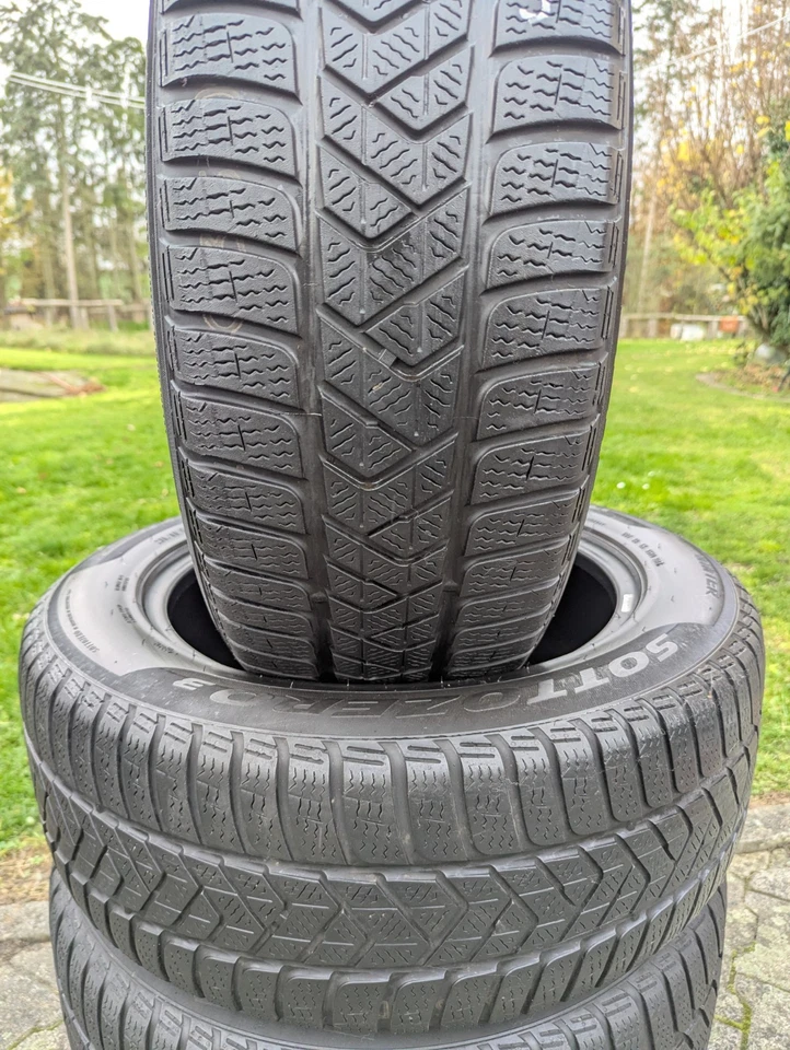 4x Pirelli Sottozero 3 235/55 R17 103V XL M+S Winterreifen DOT2017 4-5mm TOP - Bild 2 von 4