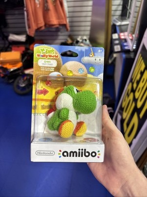 Nintendo Yarn Yoshi Amiibo(Factory Sealed)- Green