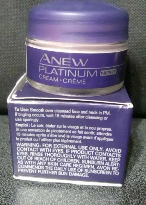 AVON ANEW PLATINUM Night Cream - TRAVEL SIZE 15 g/ .5 oz New in Box - Image 2 of 4