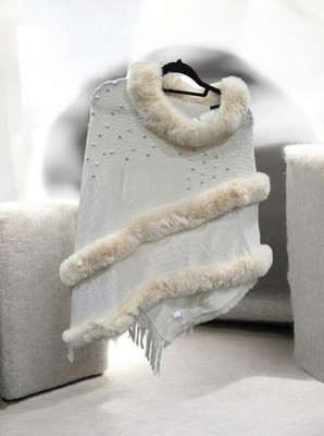 On Blue Faux Fur Women's Poncho One Size Fits Most New with Tags