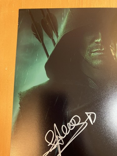 DC Comics Green Arrow Stephen Amell Autograph Signed Picture 258 West Authentic - Picture 4 of 12