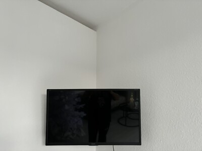 Sharp TV 31.5 Zoll