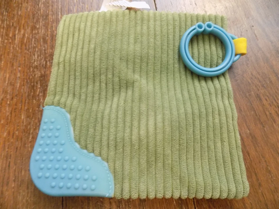 Mary Meyer Yummy Avocado Crinkle Teether Squeaker Clip on Plush Square Baby Toy - Image 3 of 3