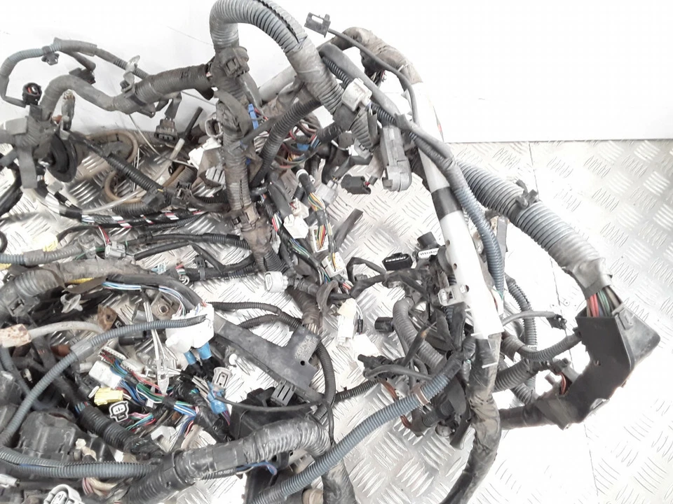 丰田 Previa MK2 2001 LHD 2.0D-4D 85 千瓦发动机安装布线织机 — 第 2/4 张图片