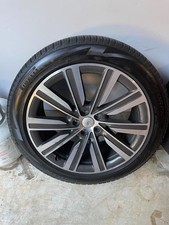 1 Range Rover Autobiography Wheels Rims Tires Like New Take Off 2022 1 Range Rover Autobiography Wheels Rims Tires Like New Take Off 2022
