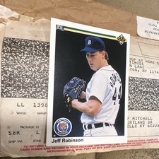 Upper Deck Jeff Robinson Detroit Tigers #19 1990 Set Rookie MLB Baseball Card. rookie card picture