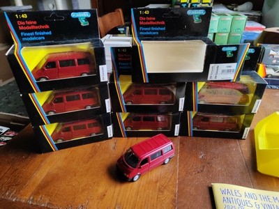 1/43 Boxed Model Schabak 1060 VW T4 Transporter Caravelle Red #434