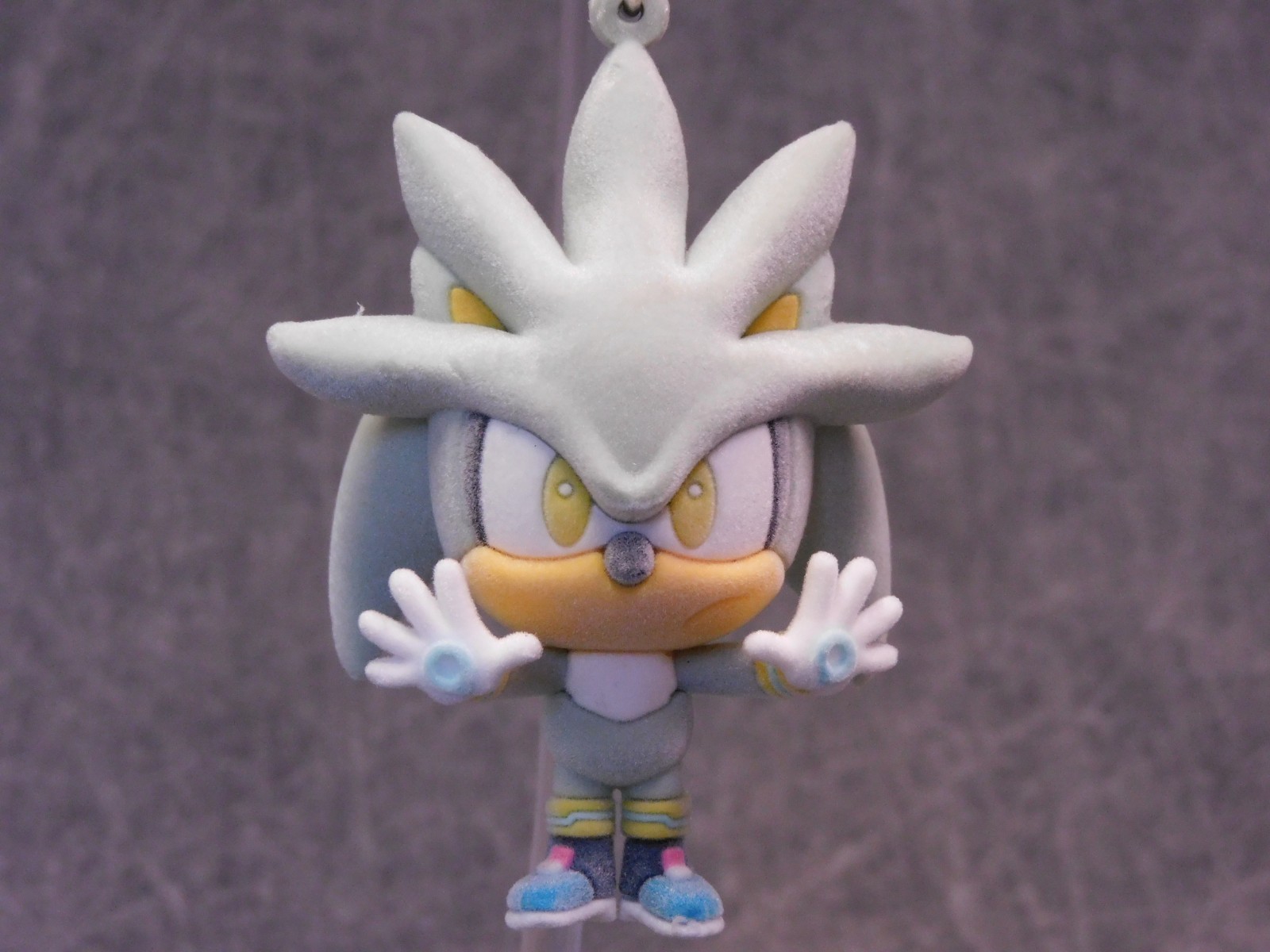 Sonic NEW &ast; Silver Clip &ast; Flocked Blind Bag Key Chain Series 5 Monogram