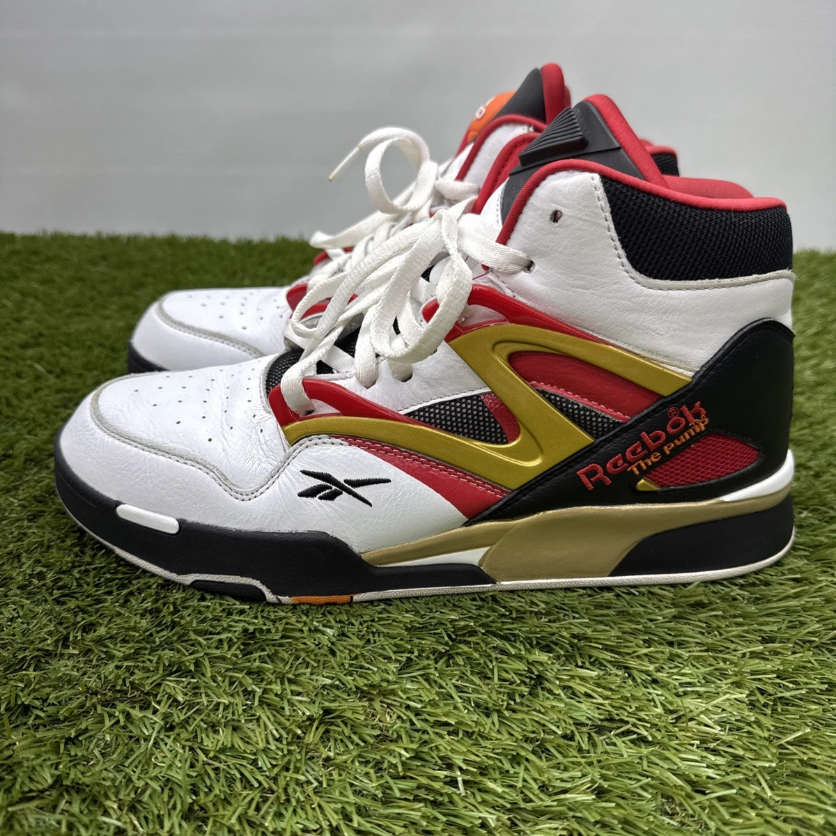 Reebok Pump Omni Zone II White Black Gold for Sale | Authenticity
