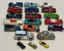 Vintage 1970s, 80s, 90s LOT 20 Hot Wheels Cars, 3 Miniatures Cars 1:64 Die Cast