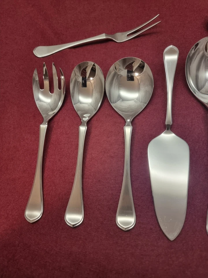 BSF Magnolia Vorleger 9 teiliges Servierbesteck u.a Saucenkelle Salatbesteck  - Bild 2 von 4